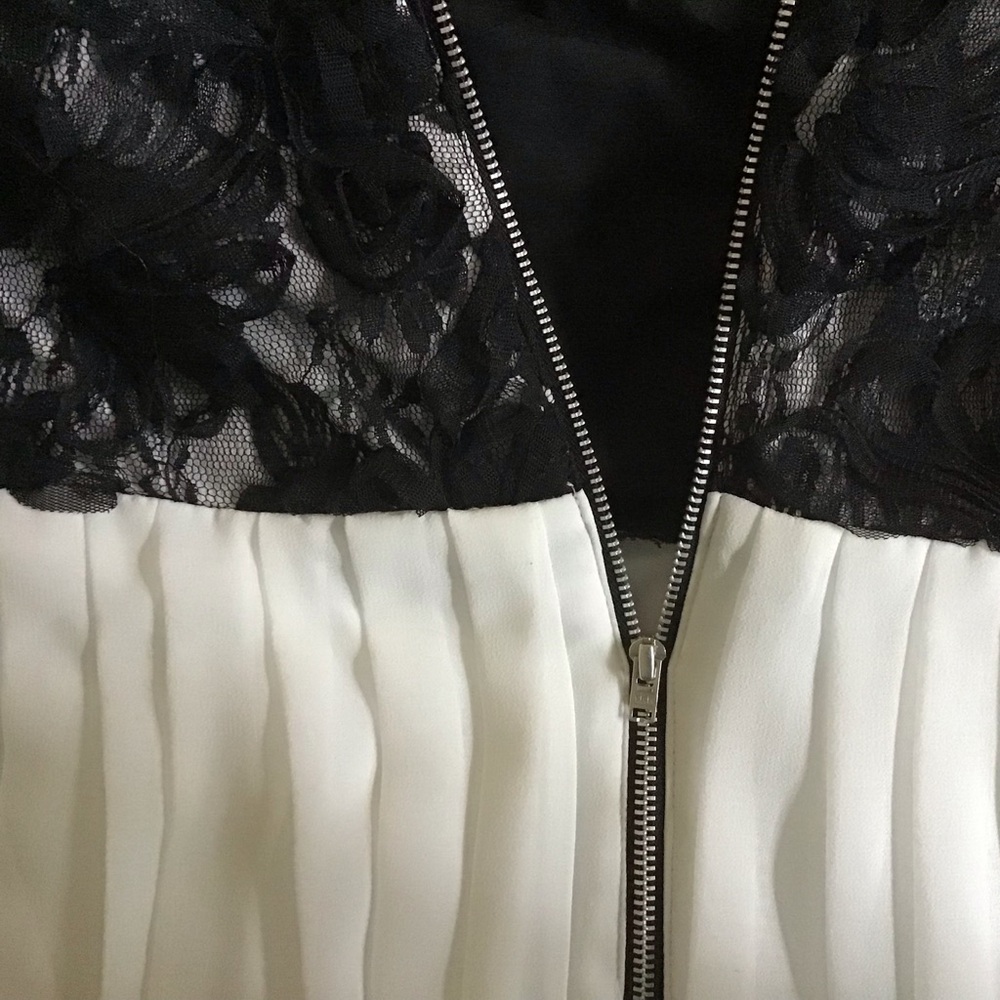 Black Lace & White Chiffon Strapless Dress - Picture 3 of 6